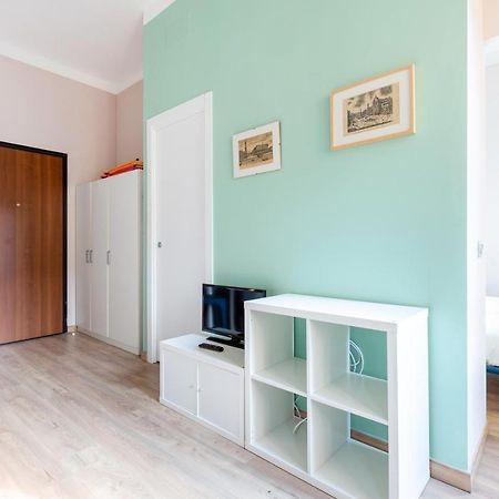 Апартаменти Garibaldi District Cosy Studio Мілан Екстер'єр фото